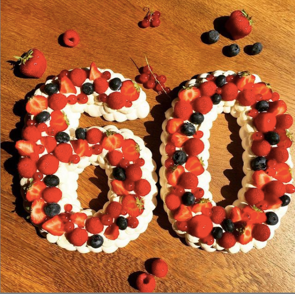 Pavlovas façon Number Cake